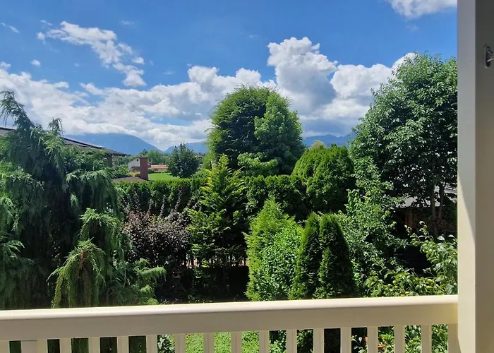 Gruenoase Vor Den Toren Salzburgs Freilassing